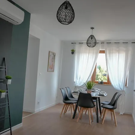 Moderne 80m2 - 6 Personnes アパート Folkling